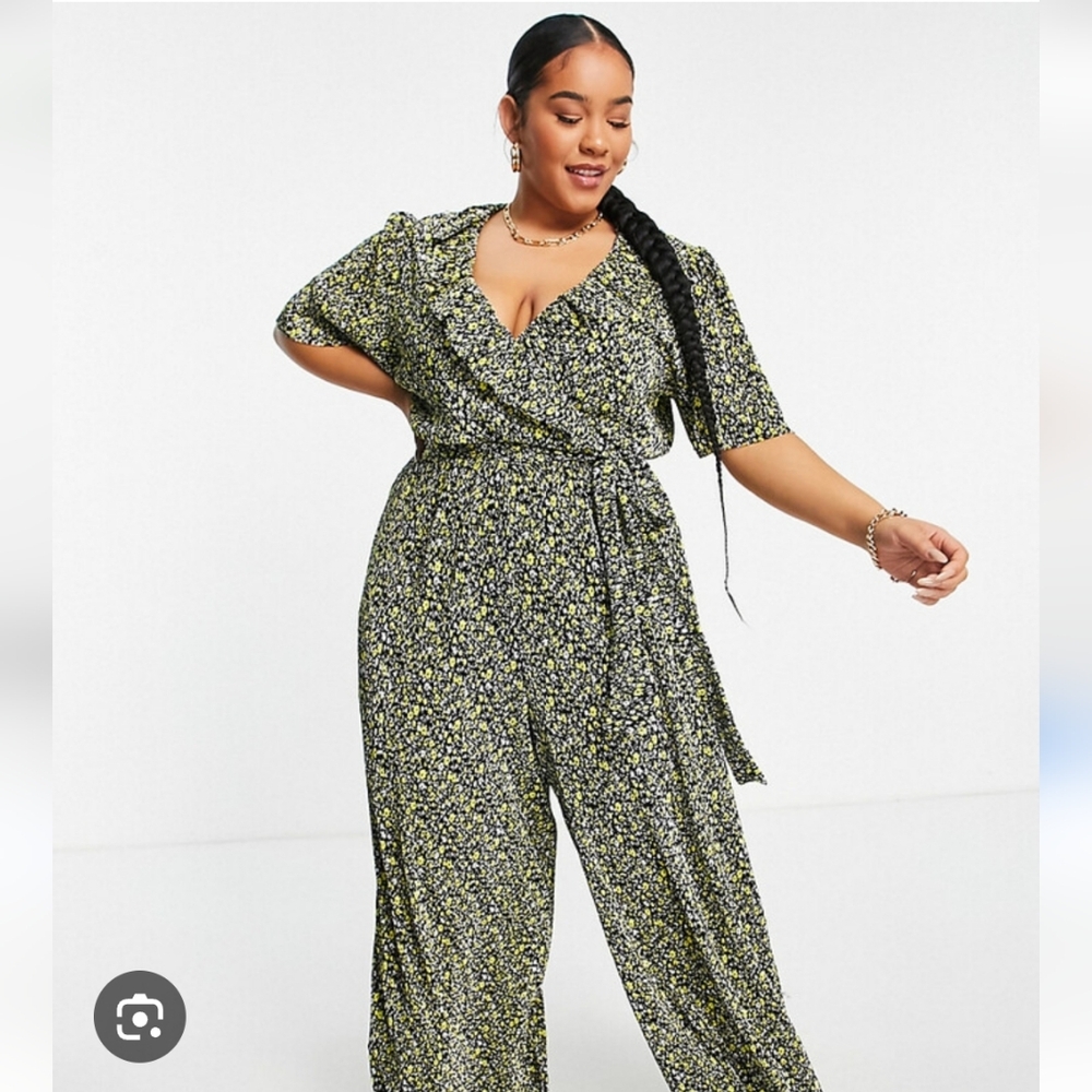 Asos Floral Wrap Belted  Pleased Jumpsuit Size 14